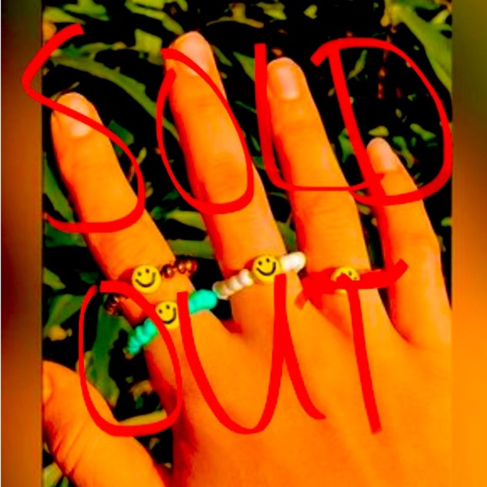 🙂🙂🙂Preppy Smiley Face Ring🙂🙂🙂